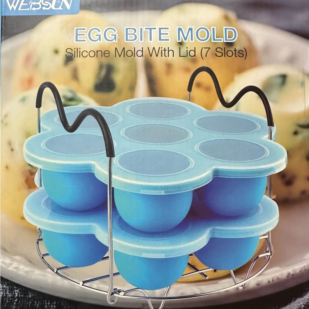 Blue Silicone Egg Bite Mold with Lid